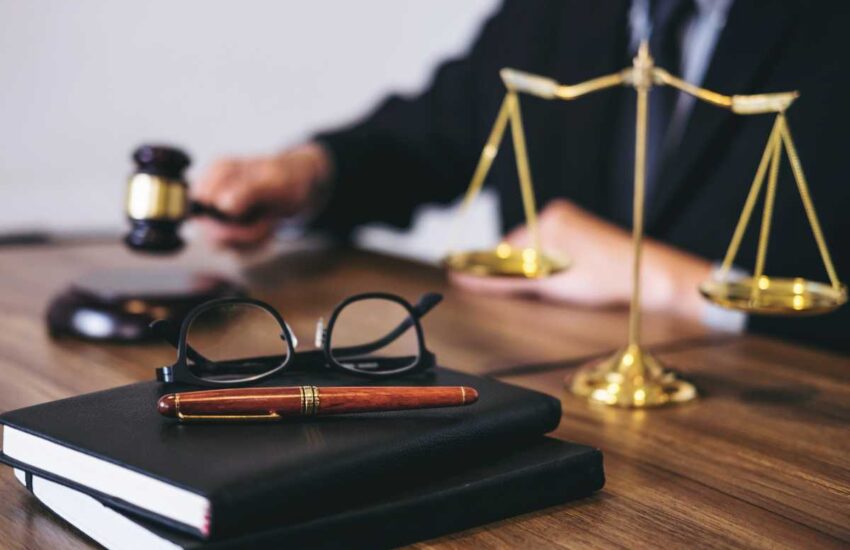 Principais Estratégias de Mídia Social Para Escritórios de Advocacia Atraírem Clientes