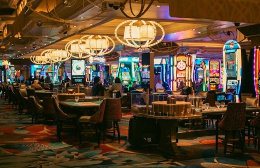 De Las Vegas ao Seu Telefone: Como os Cassinos se Tornaram Portáteis