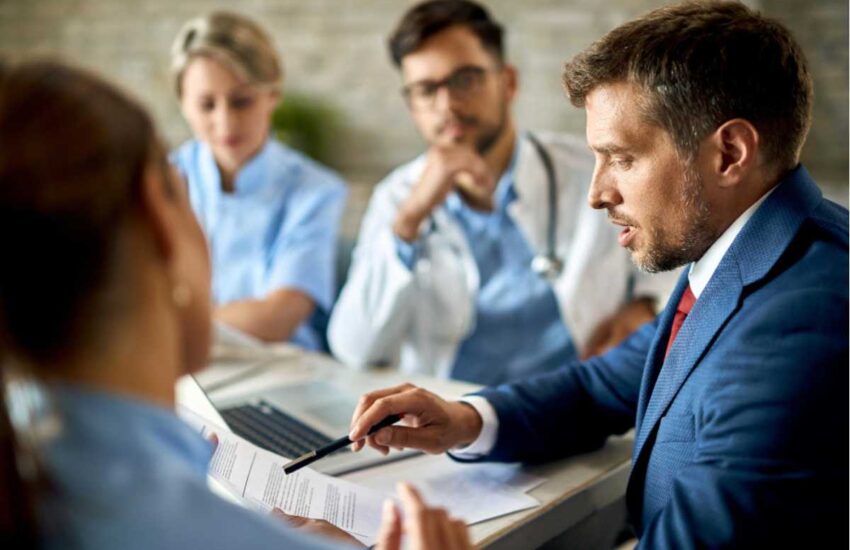 Quando faz sentido procurar um Advogado Especialista em Direito da Saúde